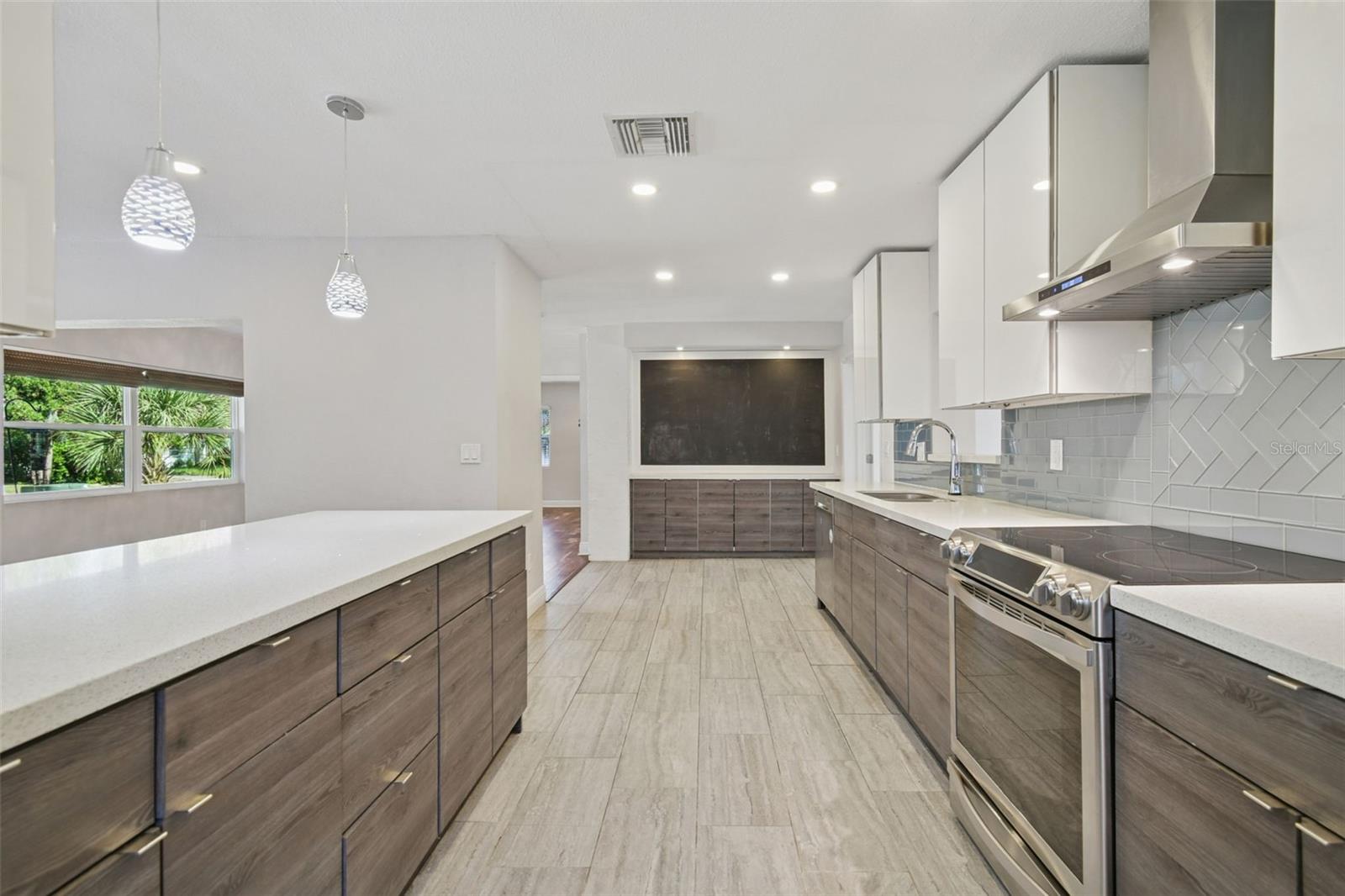 SHADY NOOK - Residential