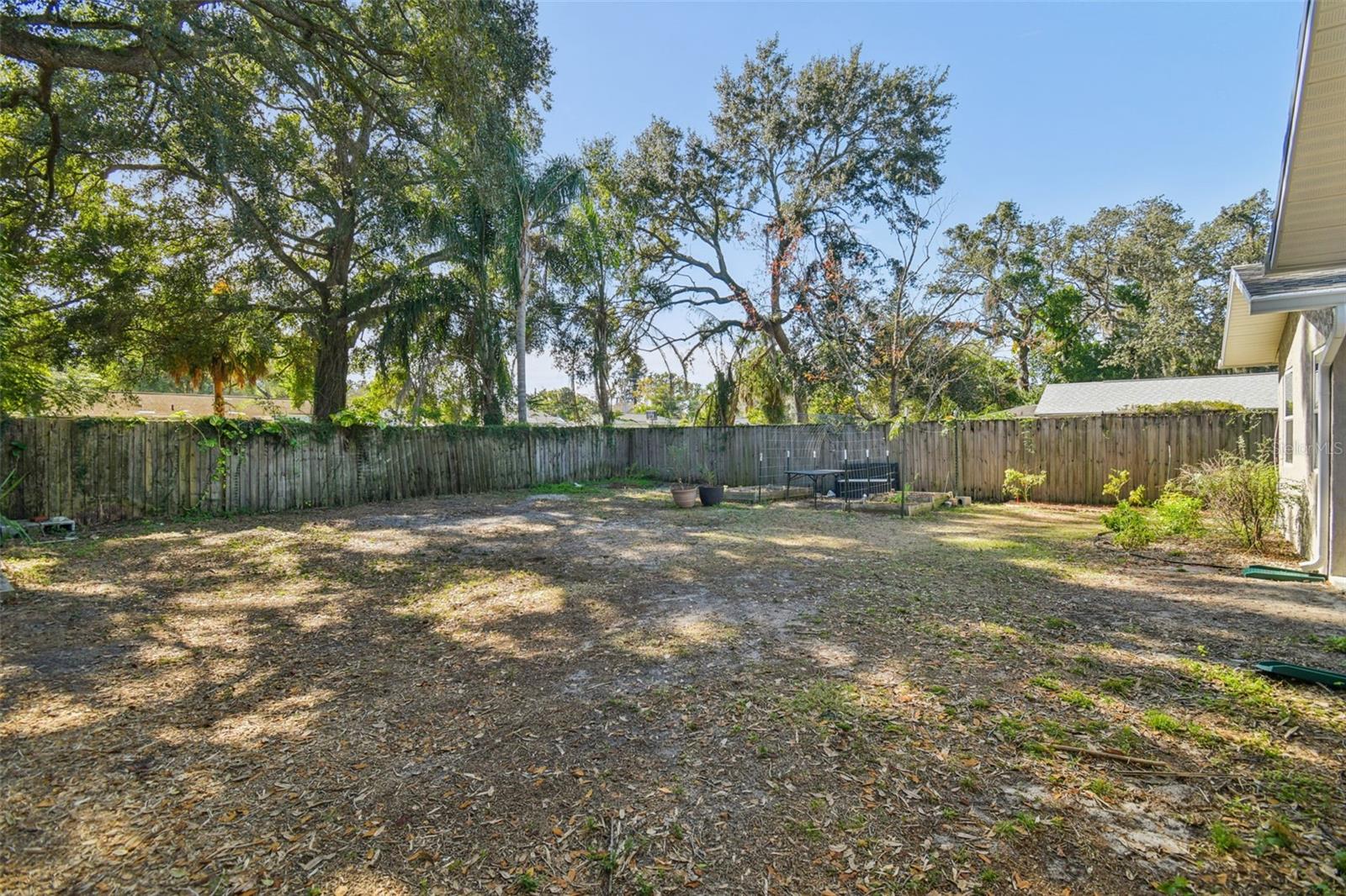 SHADY NOOK - Residential