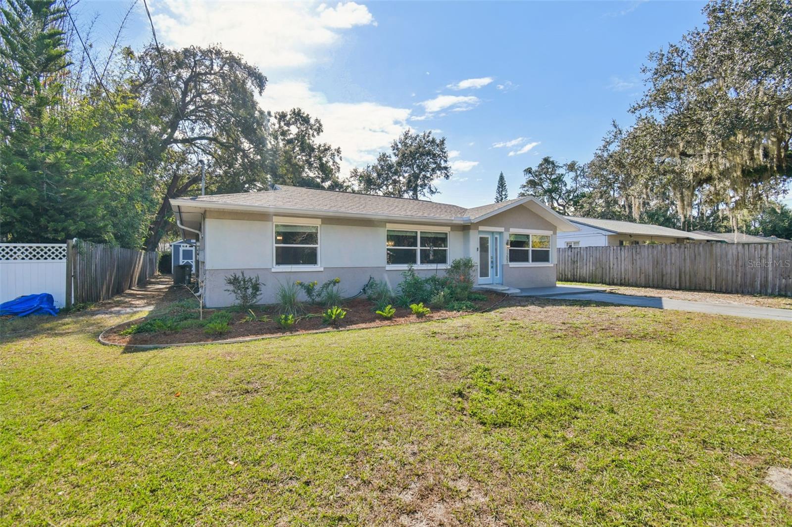 SHADY NOOK - Residential