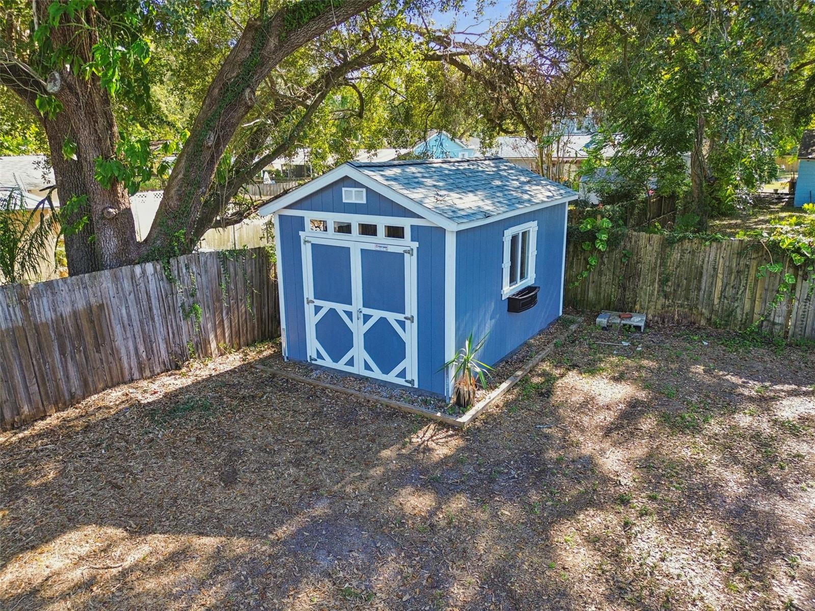 SHADY NOOK - Residential