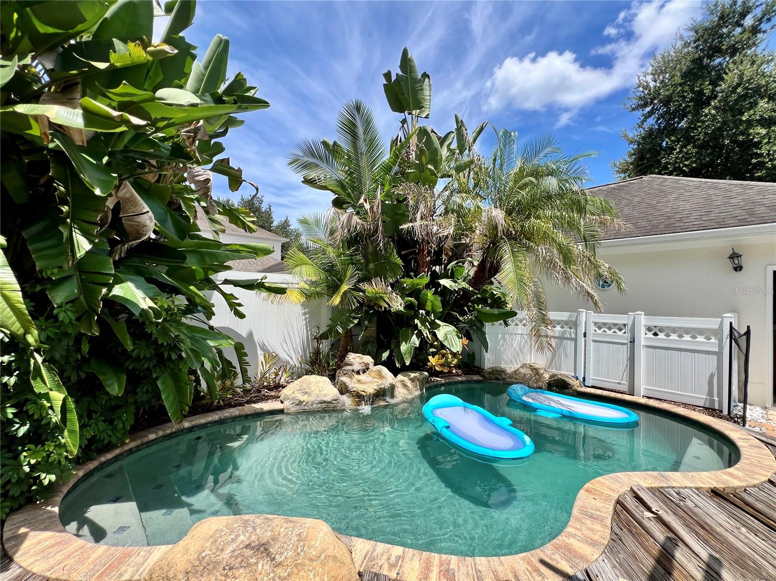 1208 CELEBRATION AVENUE
