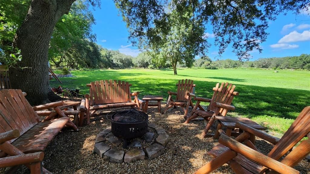 Photo of 163 HORSESHOE BEND, LAKE WALES, FL 33853 (MLS # U8169789)