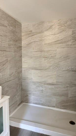 MOON LAKE ESTATES - Residential