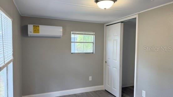 MOON LAKE ESTATES - Residential