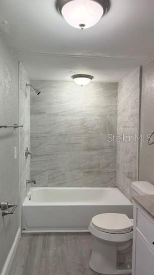 MOON LAKE ESTATES - Residential