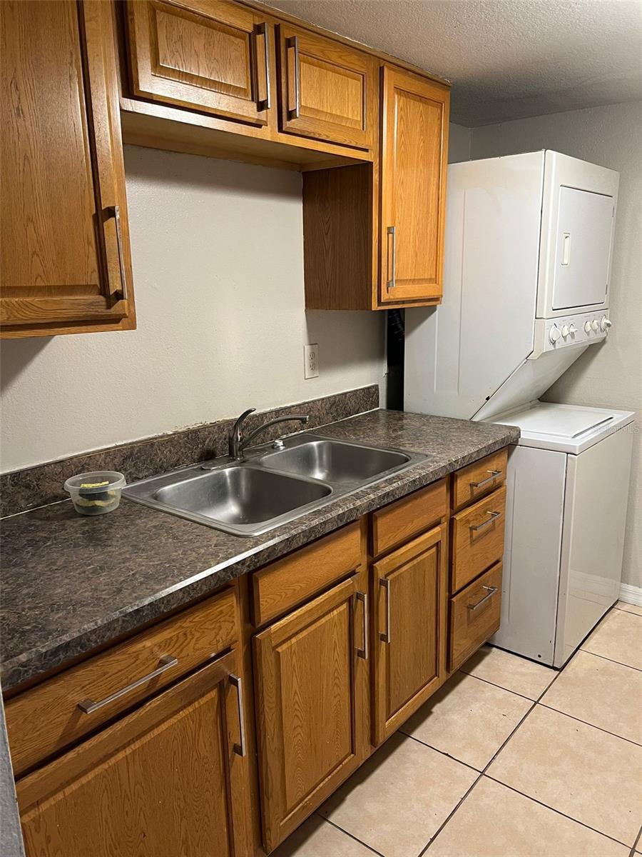 Photo of 865 Sky Lake Circle #A, Orlando, FL 32809 (MLS # S5158348)