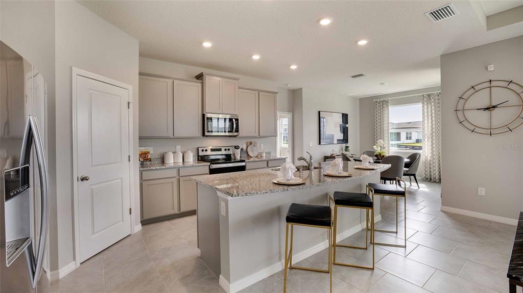 Photo 15 of 16 of 17938 CANTARINA COVE house