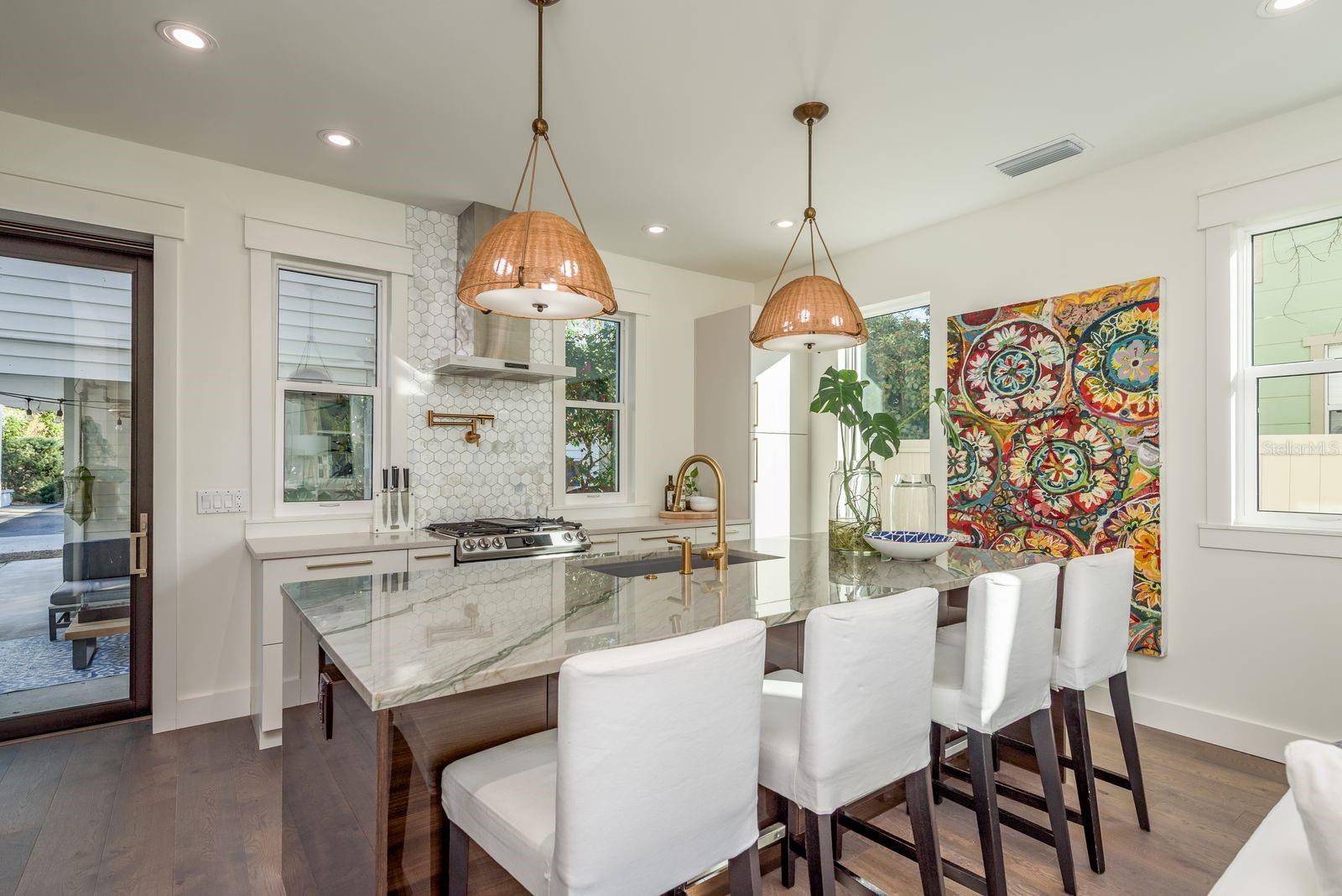 AVOCADO SUB - Residential