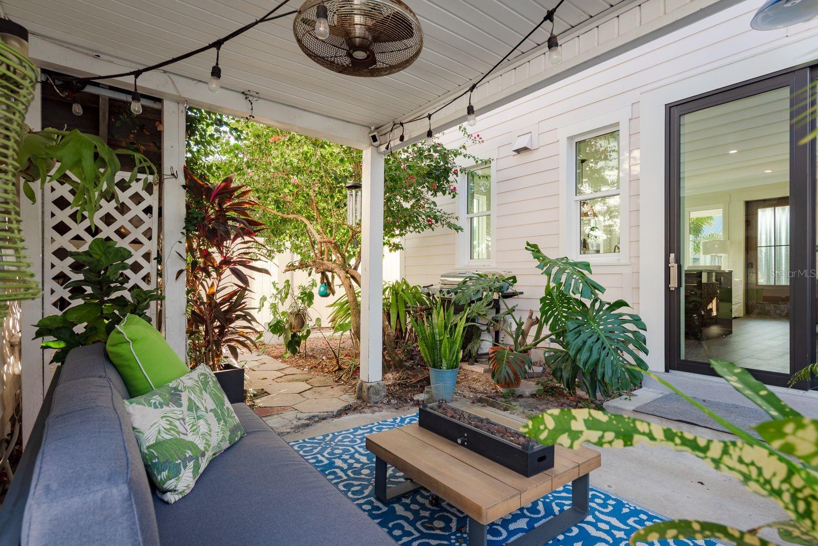 AVOCADO SUB - Residential