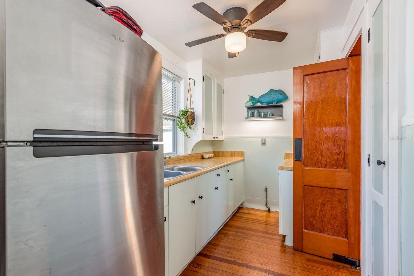 AVOCADO SUB - Residential