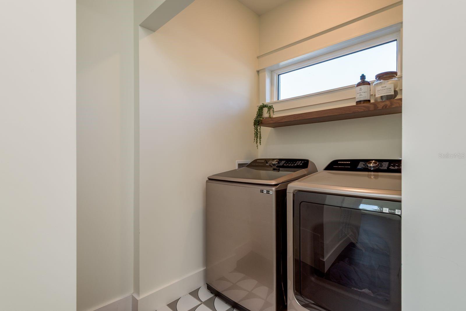 AVOCADO SUB - Residential