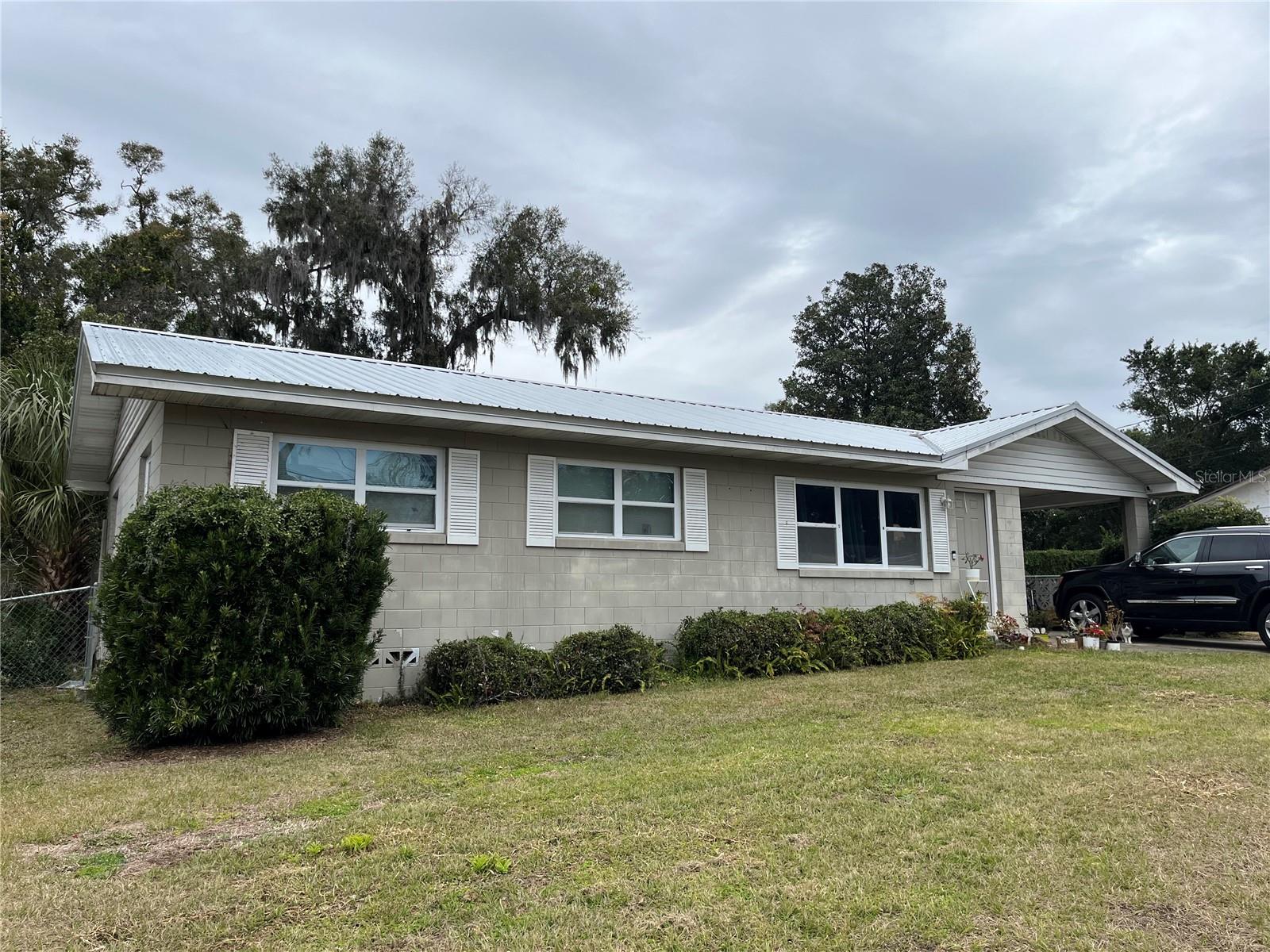 127 W PALMETTO AVENUE