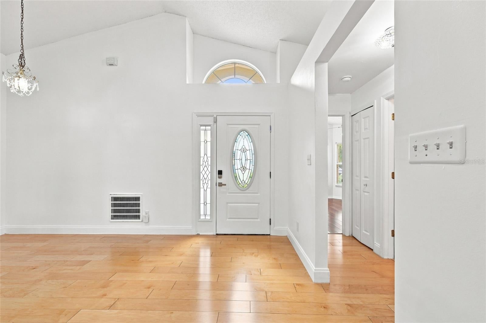 13223 MEADOWLARK LANE