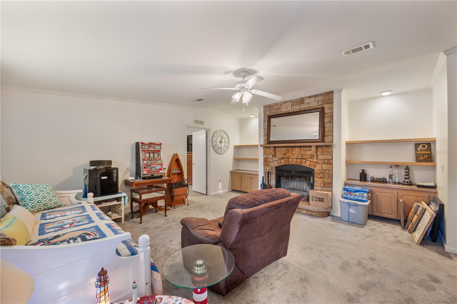 INDIAN OAKS - Residential
