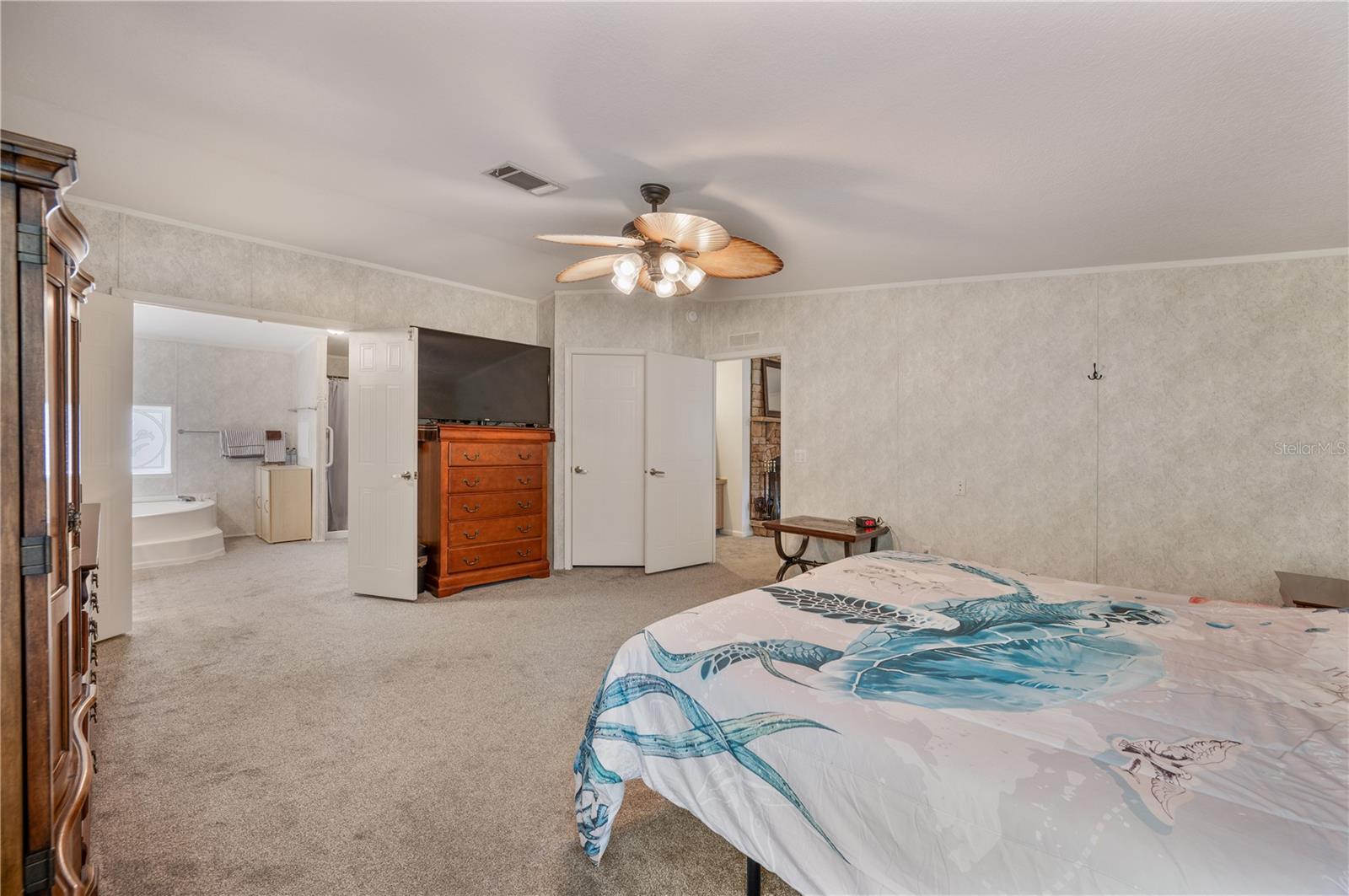 INDIAN OAKS - Residential