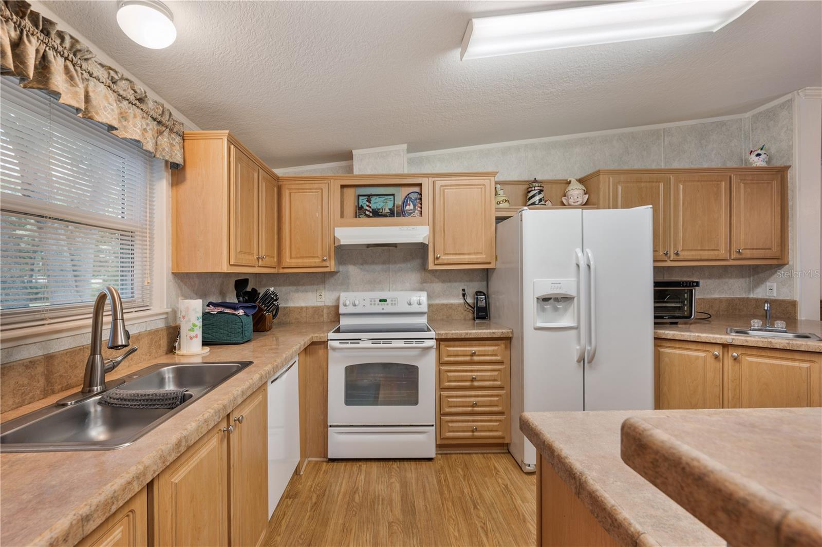 INDIAN OAKS - Residential