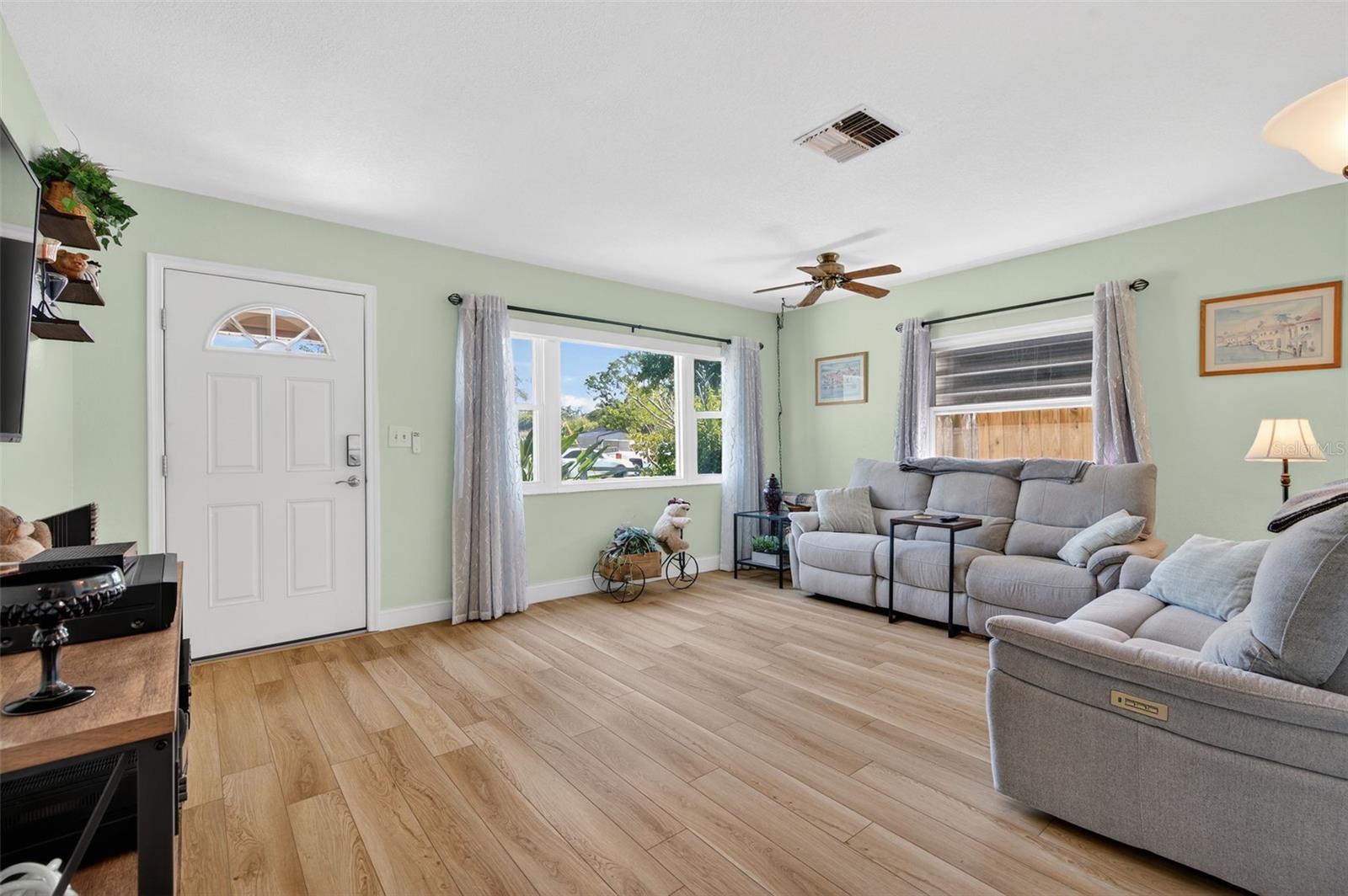 PINELLAS PARK 1ST ADD - Residential