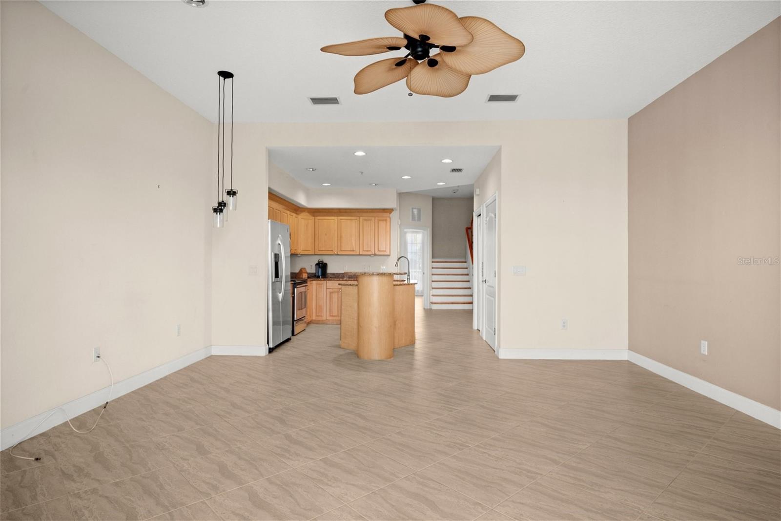 HARBORSIDE TWNHMS - Residential