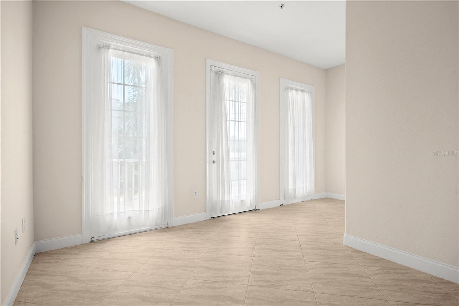 HARBORSIDE TWNHMS - Residential