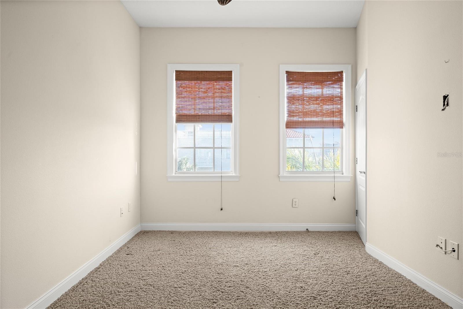 HARBORSIDE TWNHMS - Residential