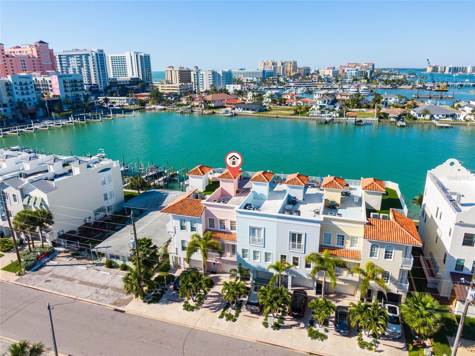 HARBORSIDE TWNHMS - Residential