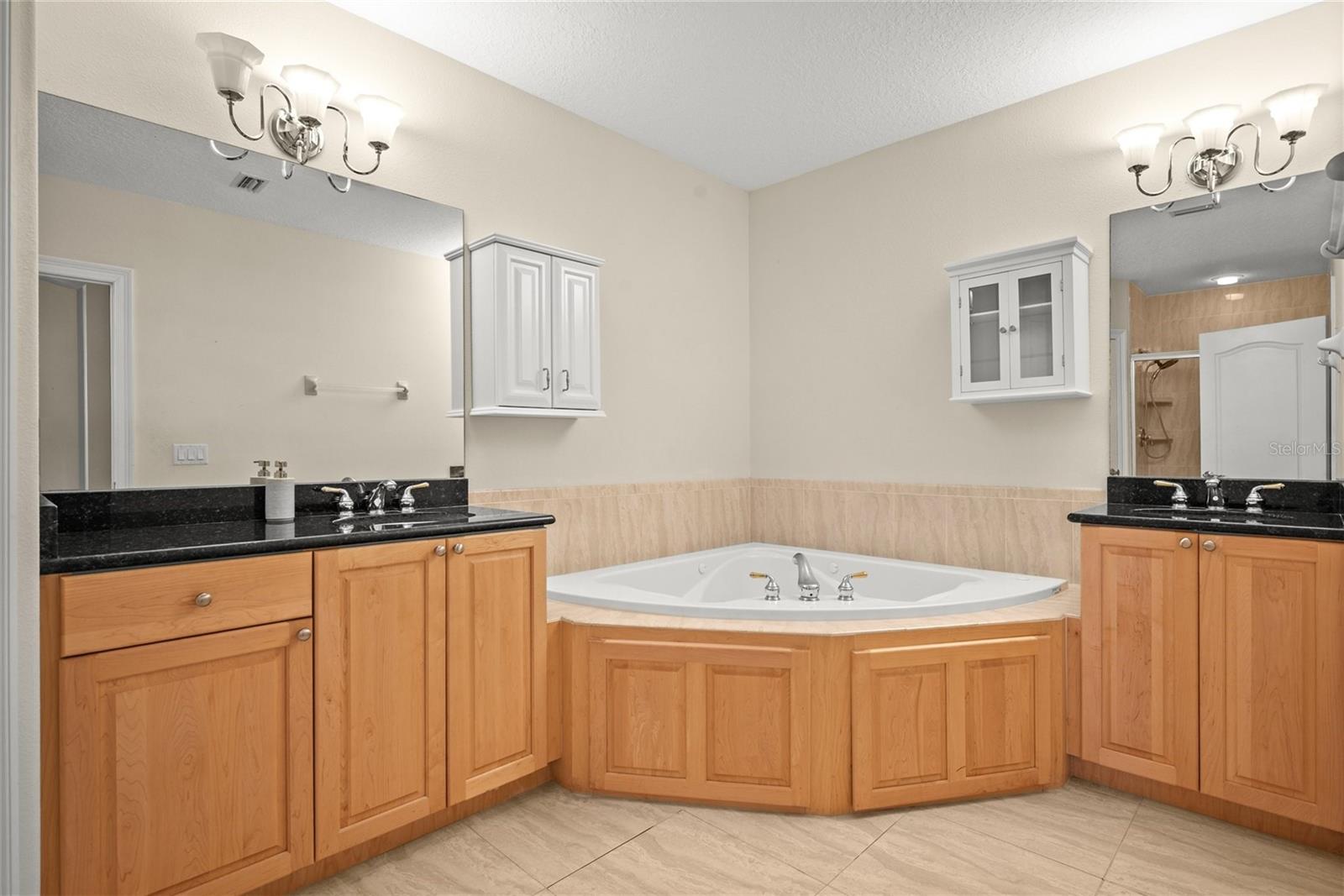 HARBORSIDE TWNHMS - Residential