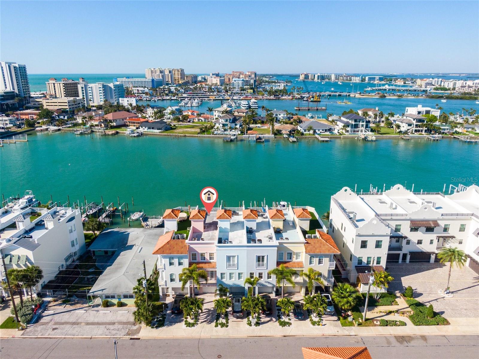 HARBORSIDE TWNHMS - Residential