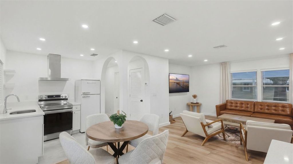 Photo of 4631 Queensboro Avenue S, St Petersburg, FL 33711 (MLS # TB8483492)