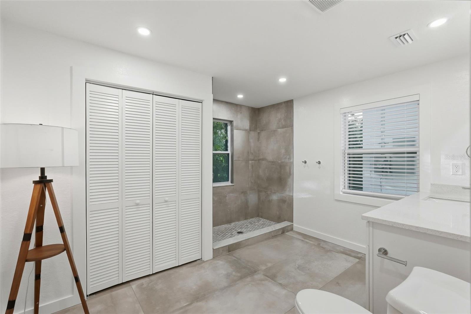 BACK BAY HOMES - Residential Income