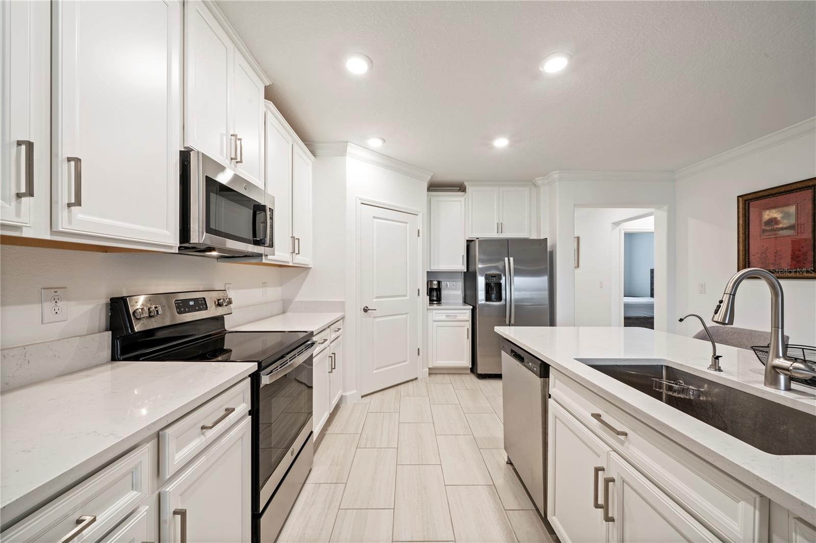 MIRADA ACTIVE ADULT - Residential