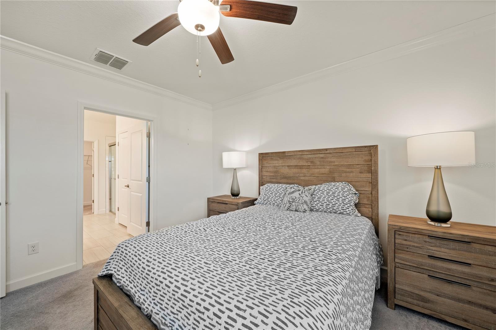 MIRADA ACTIVE ADULT - Residential