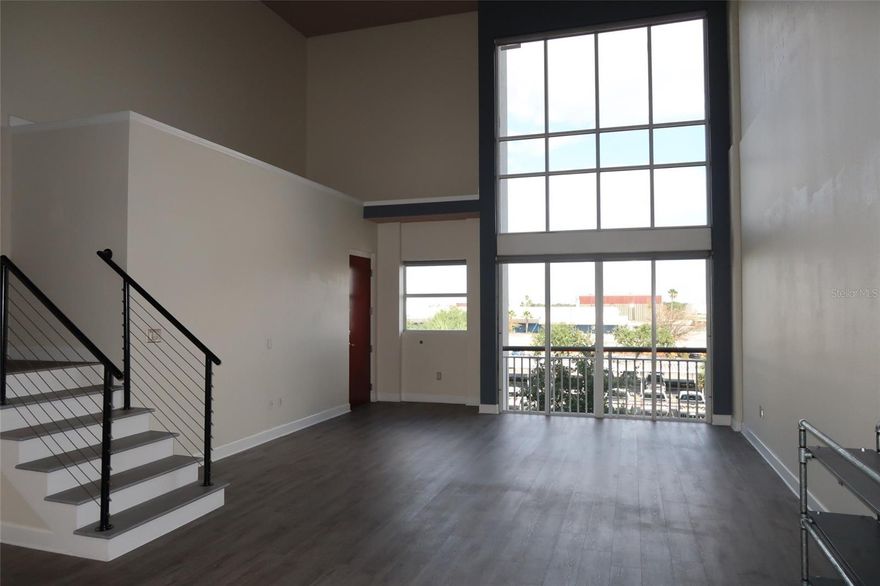 UNIQUE Massive Loft in the Heart of Channelside, Downtown Tampa. 
Views of Channelside Drive and an overlook of all of Downtown Tampa/ Channel District via a huge 20 x 20 turfed patio.
Easy access to all of Downtown including Channelside Dog Park, Benchmark Intl. Arena, Water St and Ybor
Unit has a large loft area with full bath that can be converted into a 2nd bedroom or large space for entertainment/ office.

Water and trash included

Proof of 700+ credit score required w application

Minimum 12 month lease with one month security deposit 
Text or call owner for inquiries.
