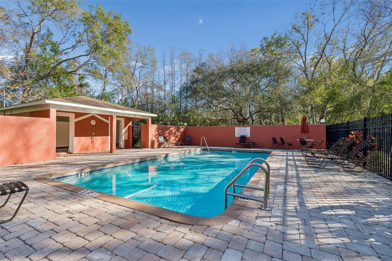 CASA BLANCA - Residential