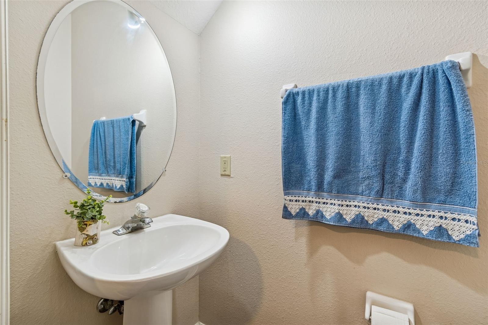 CASA BLANCA - Residential