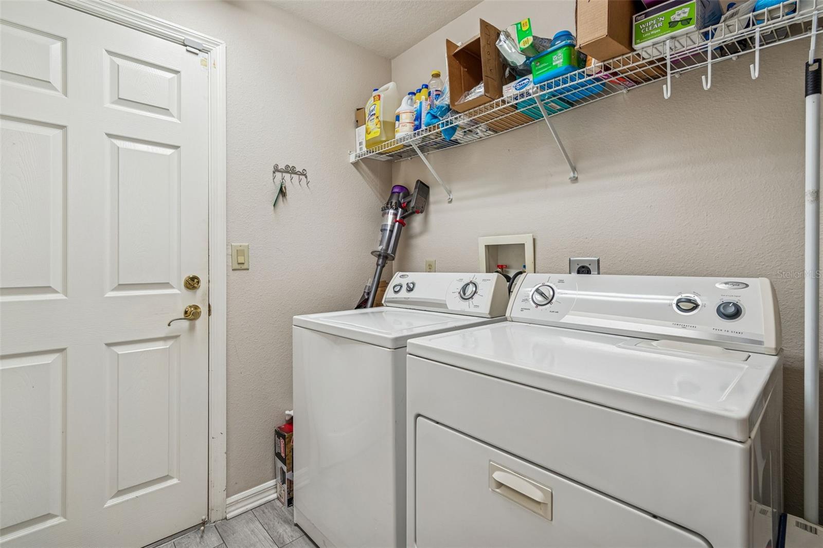 CASA BLANCA - Residential