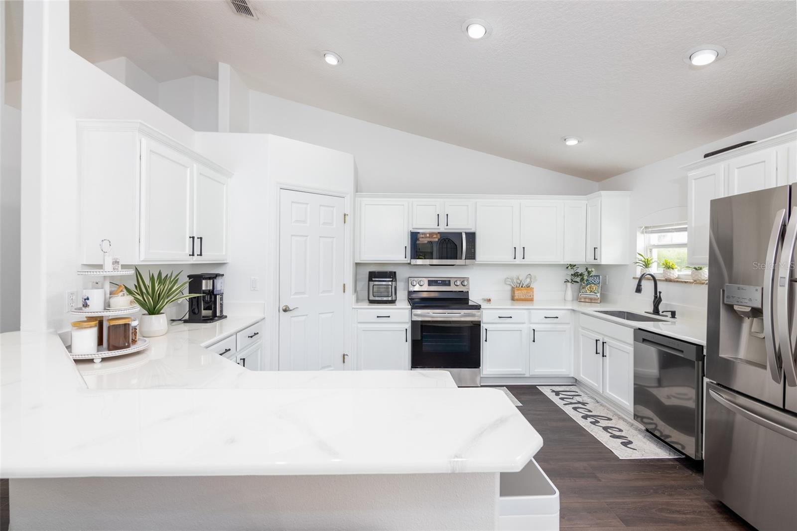 PIERSON AREA - Residential