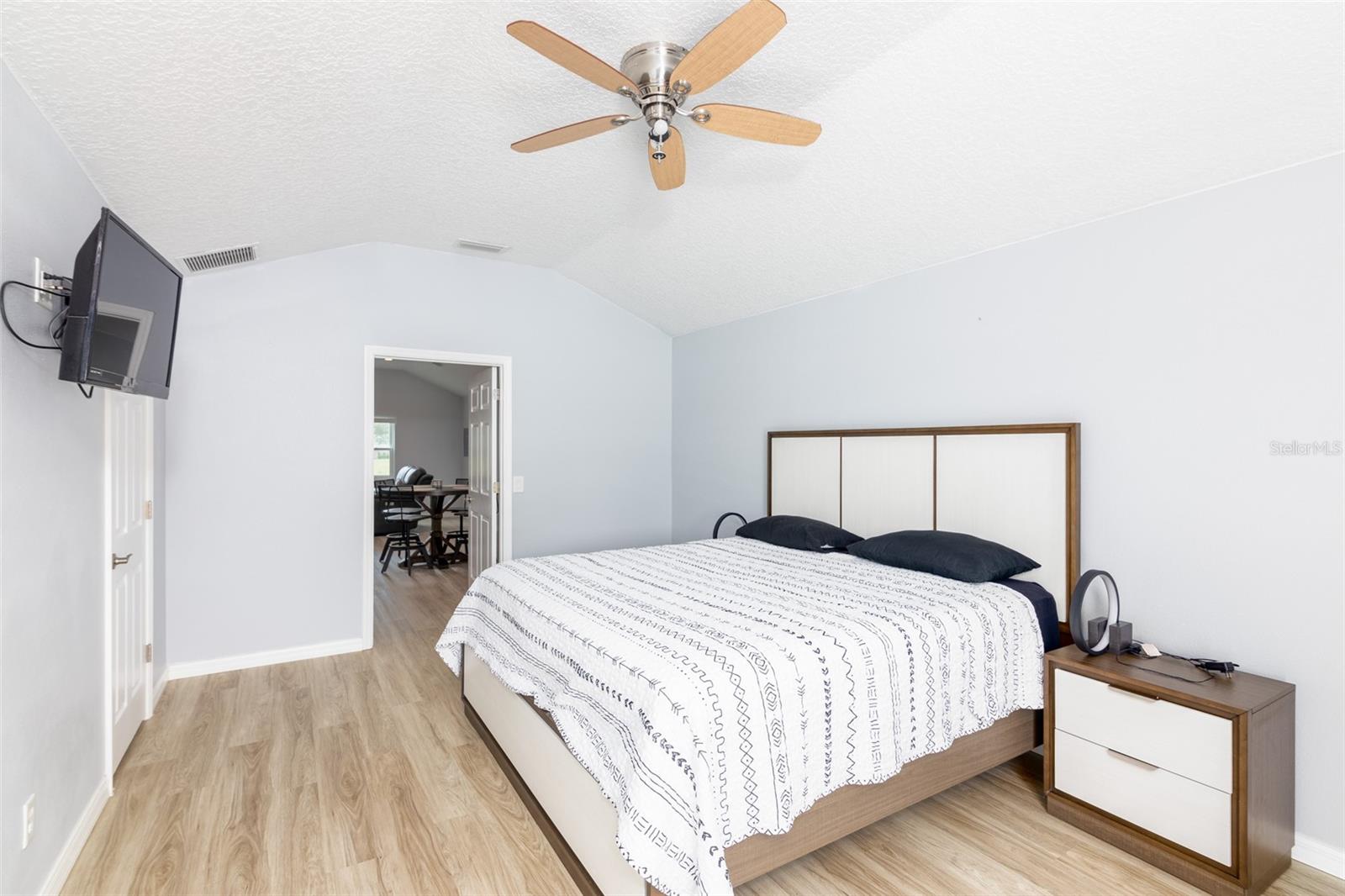 PIERSON AREA - Residential