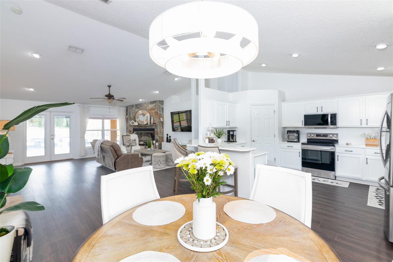 PIERSON AREA - Residential