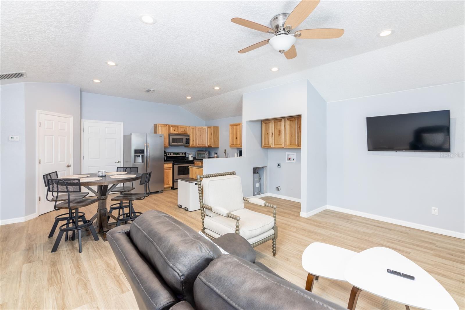 PIERSON AREA - Residential