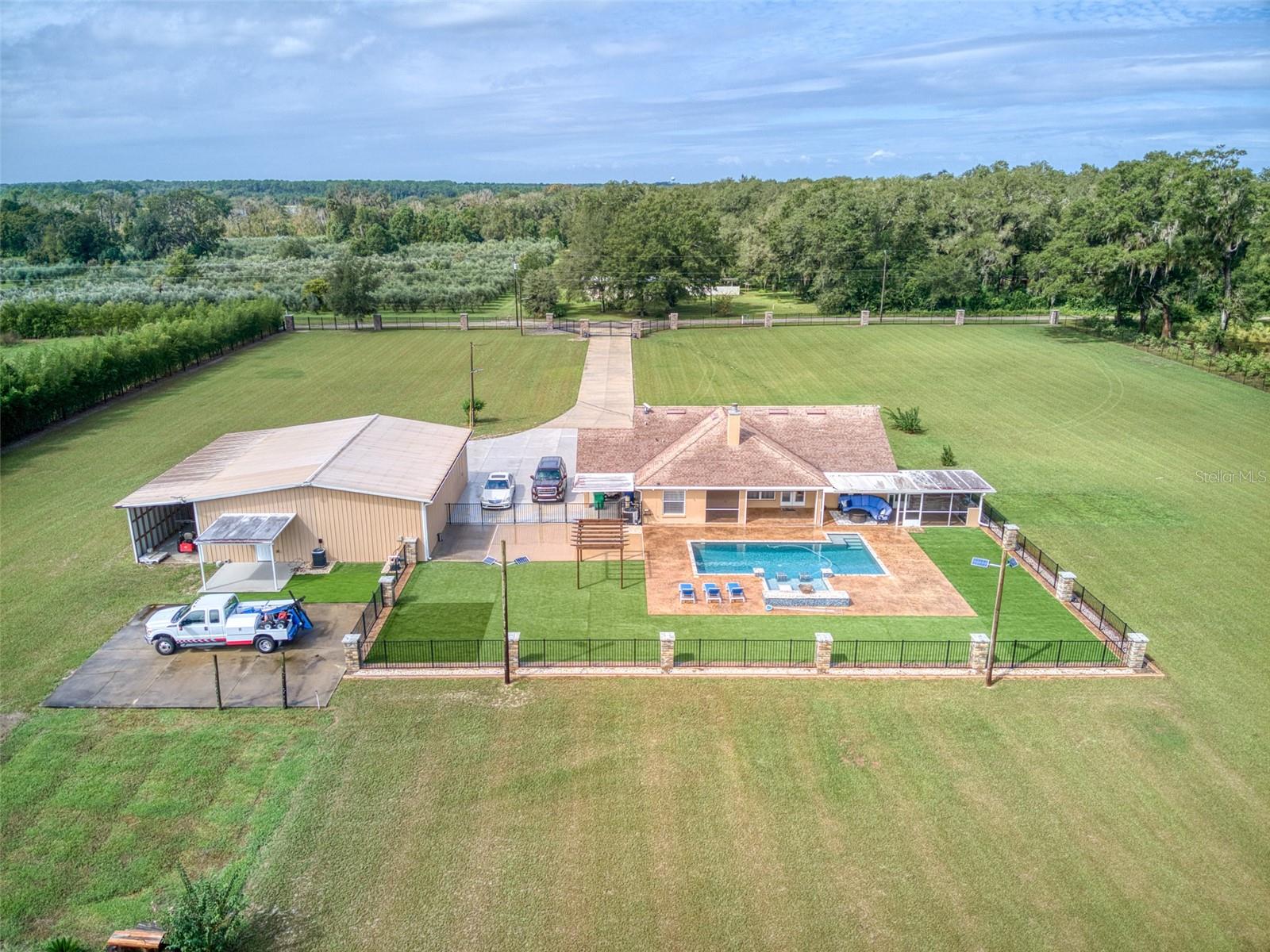 PIERSON AREA - Residential