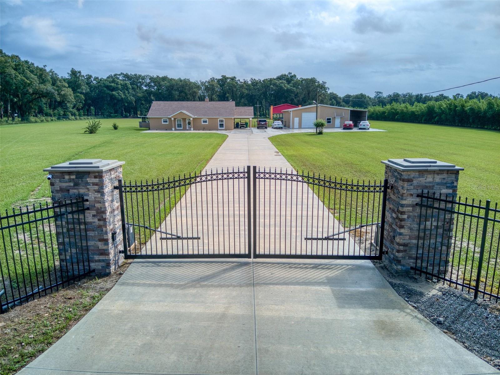 PIERSON AREA - Residential