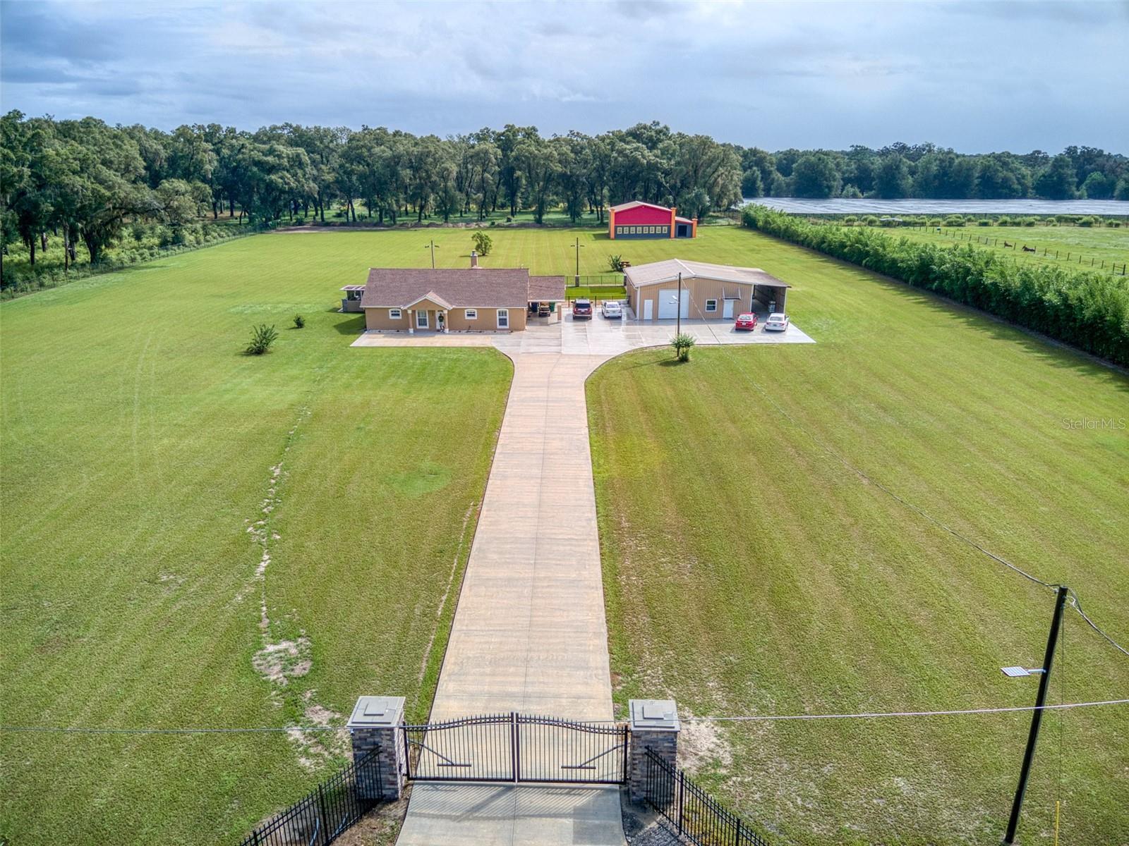 PIERSON AREA - Residential