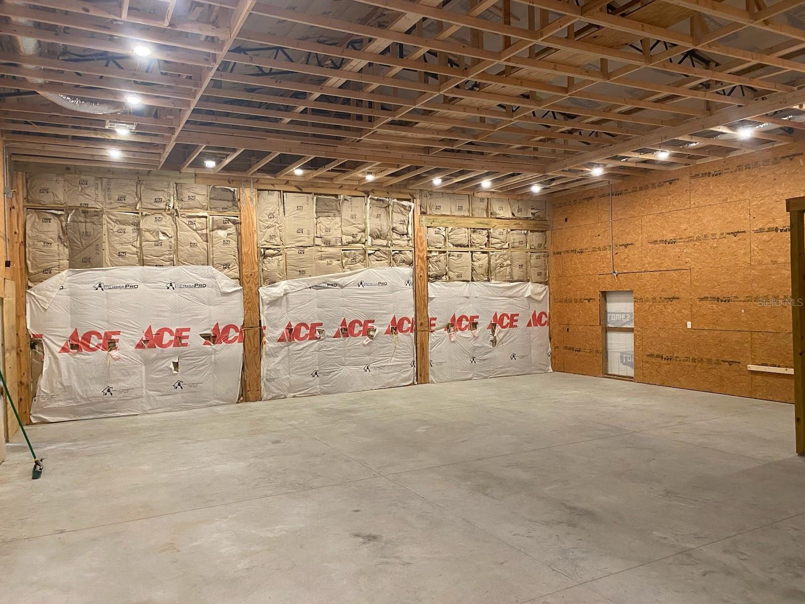 PIERSON AREA - Residential