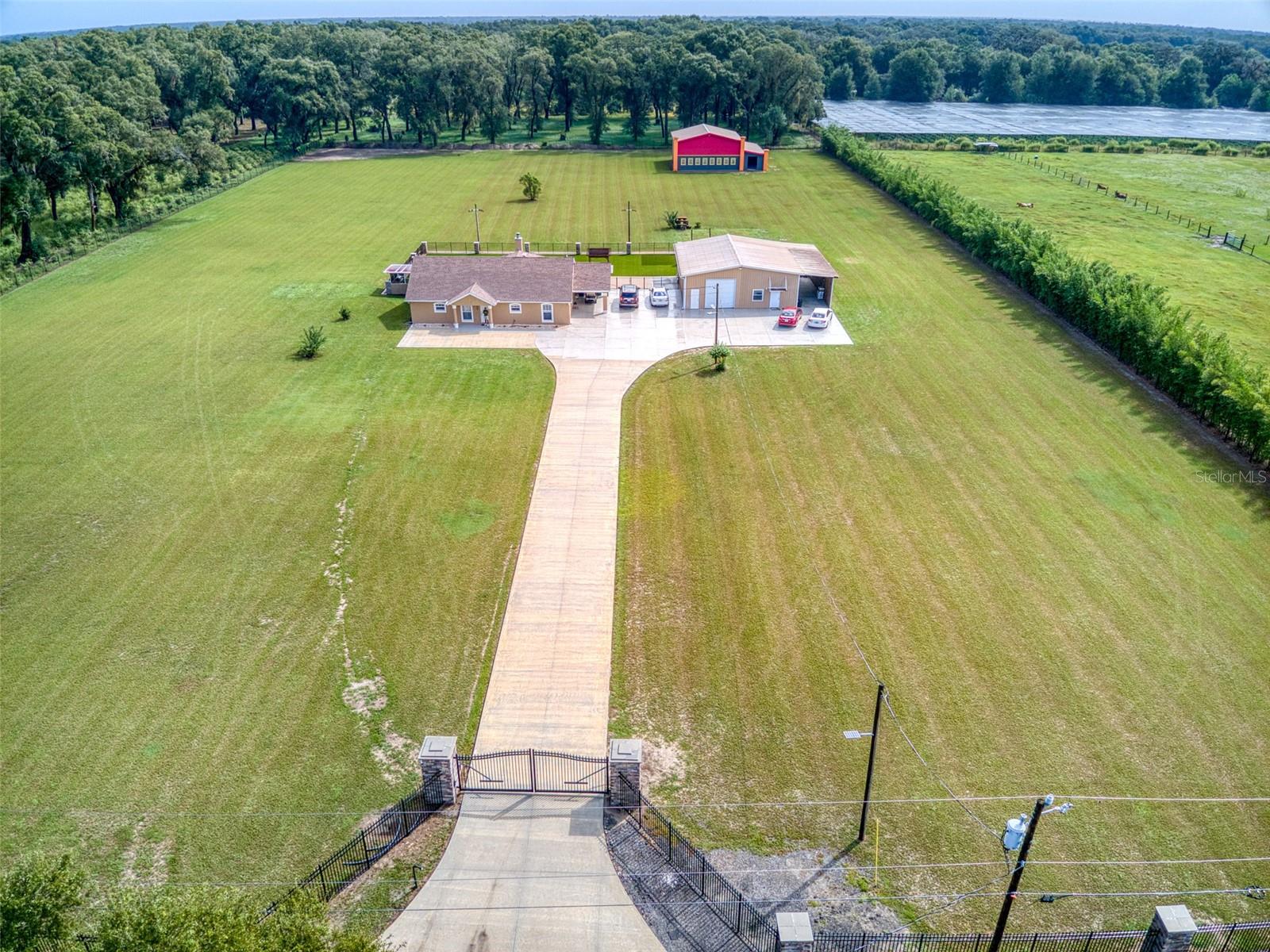 PIERSON AREA - Residential