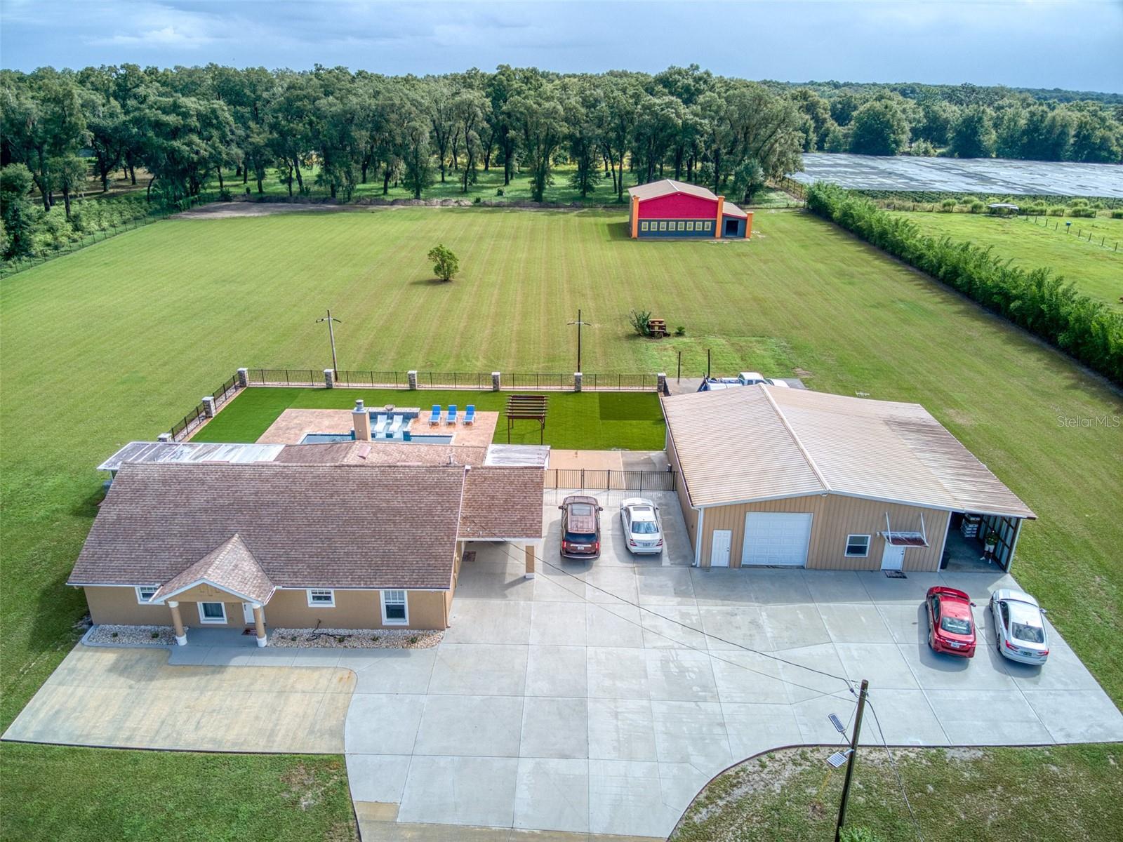 PIERSON AREA - Residential