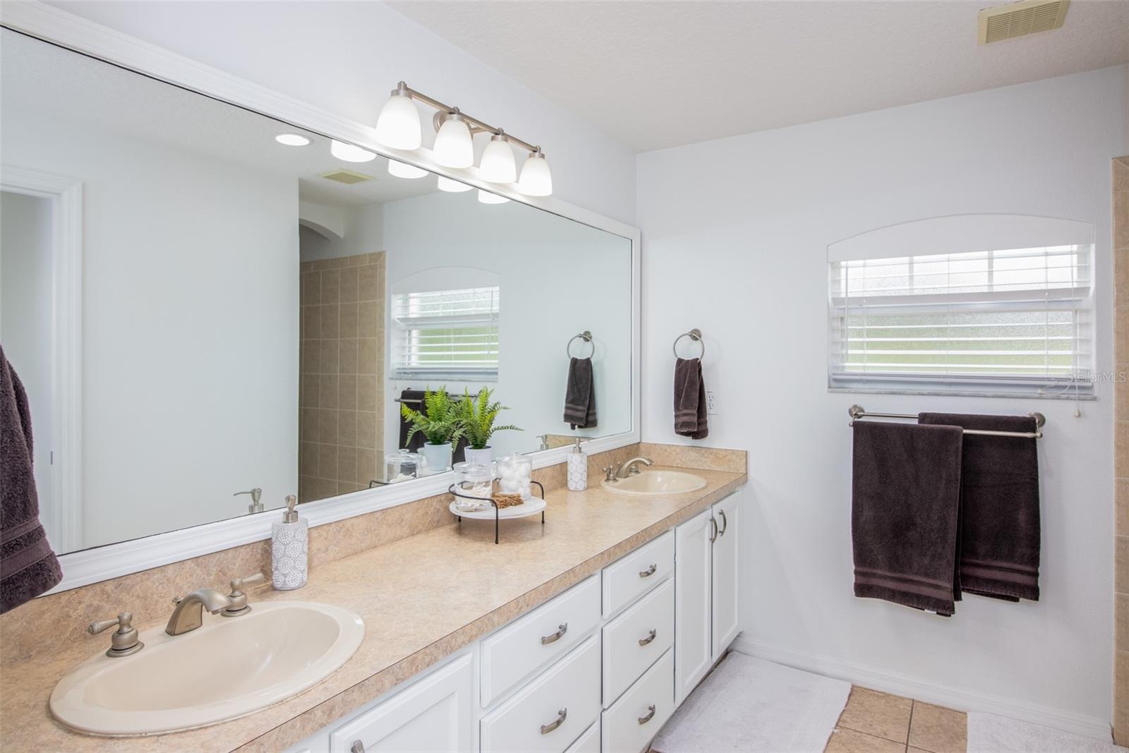 PIERSON AREA - Residential