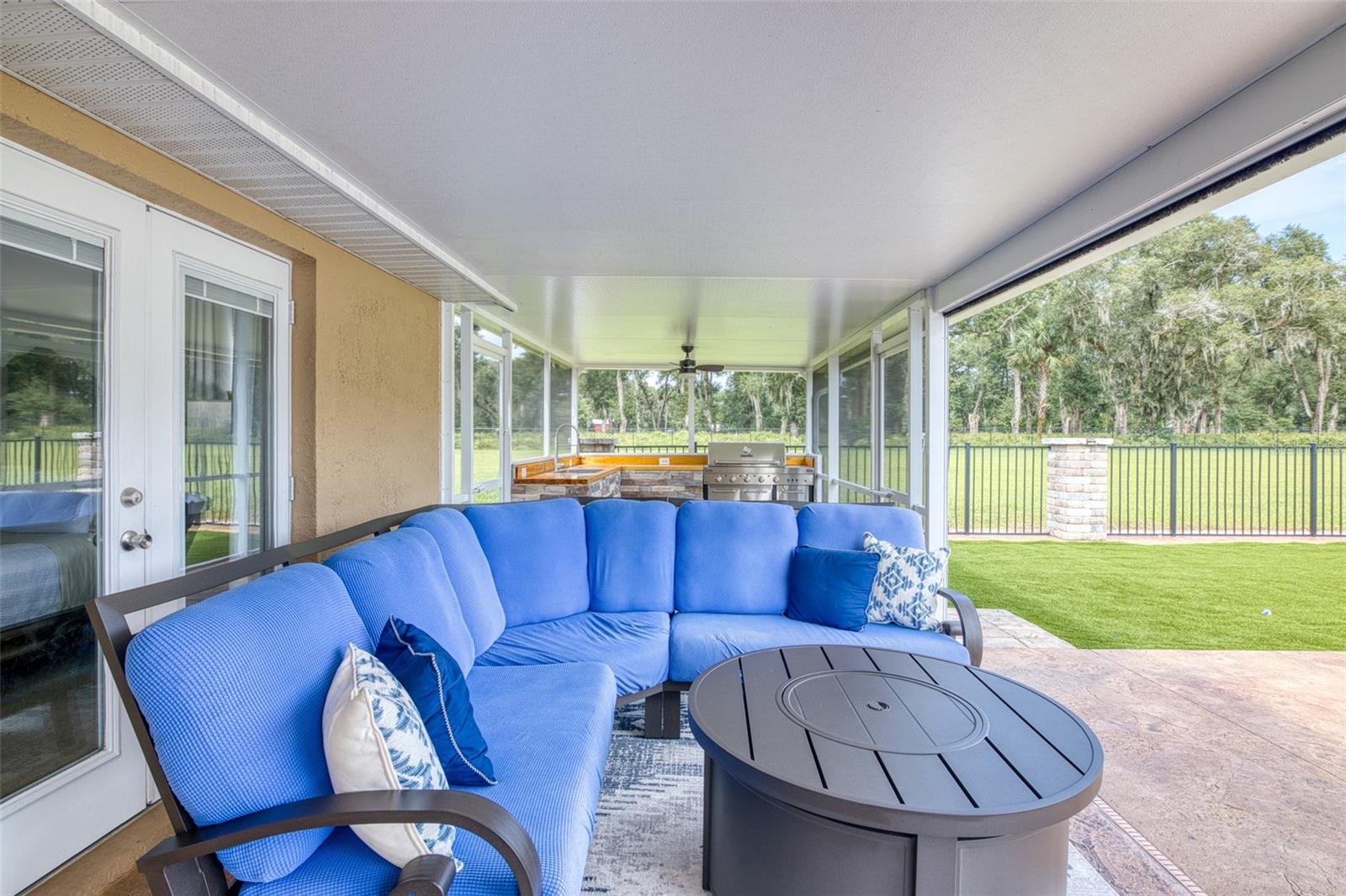 PIERSON AREA - Residential