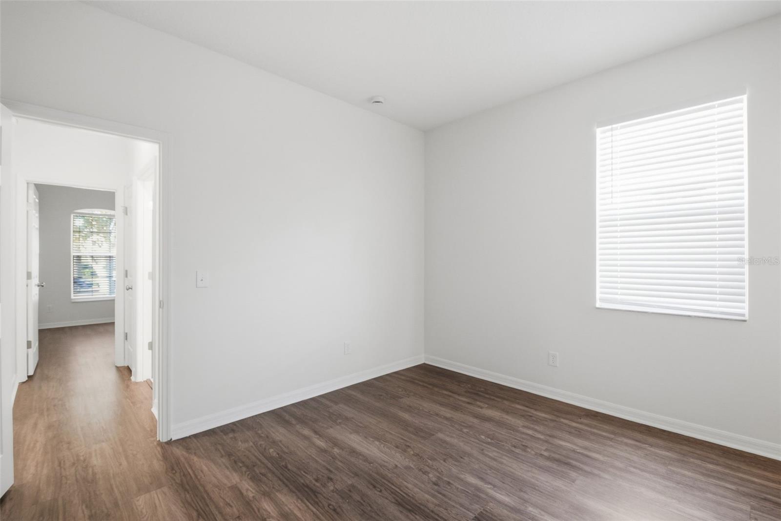 SOUTHERN OAKS GROVE - Residential