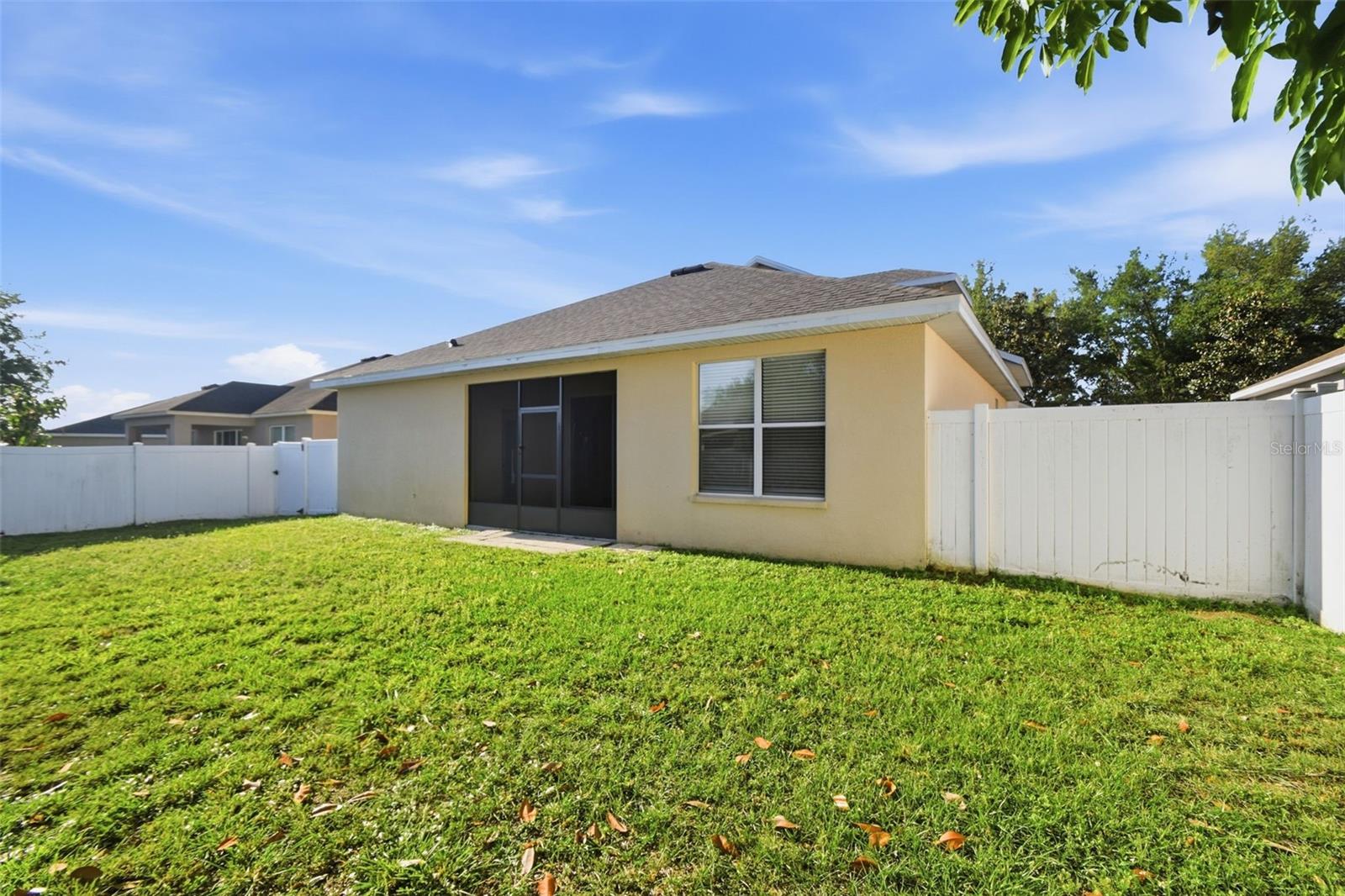 SOUTHERN OAKS GROVE - Residential