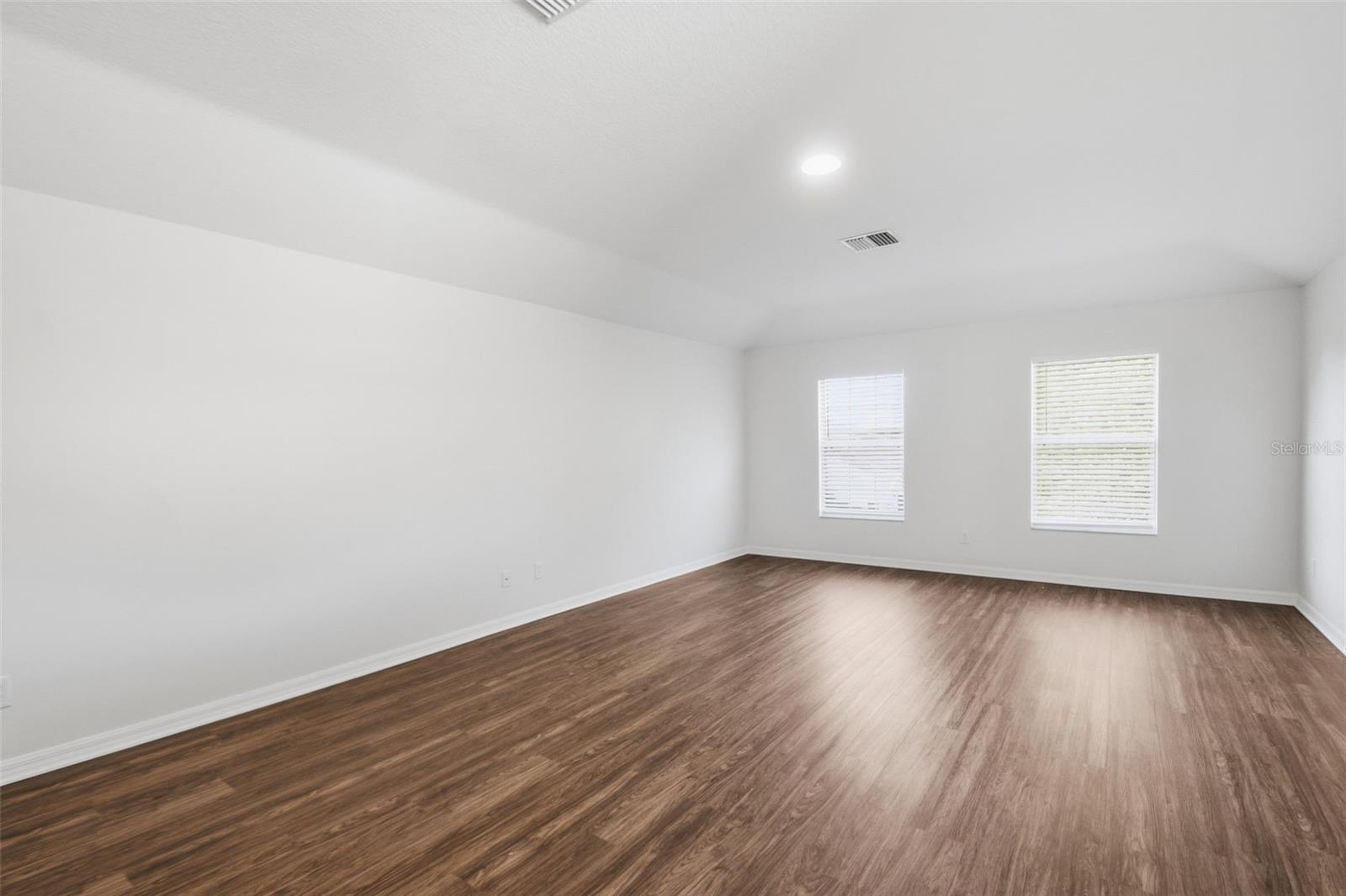 SOUTHERN OAKS GROVE - Residential